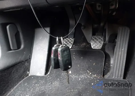 2006 Volkswagen Rabbit 4-Door из США, поврежденный, VIN WVWCR71K86W173850